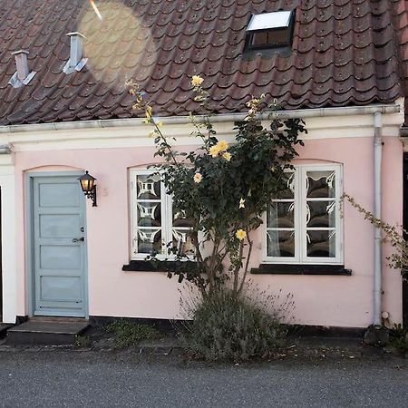 Skont Fiskerhus. Taet Pa By, Havn Og Havet Villa Marstal Eksteriør billede