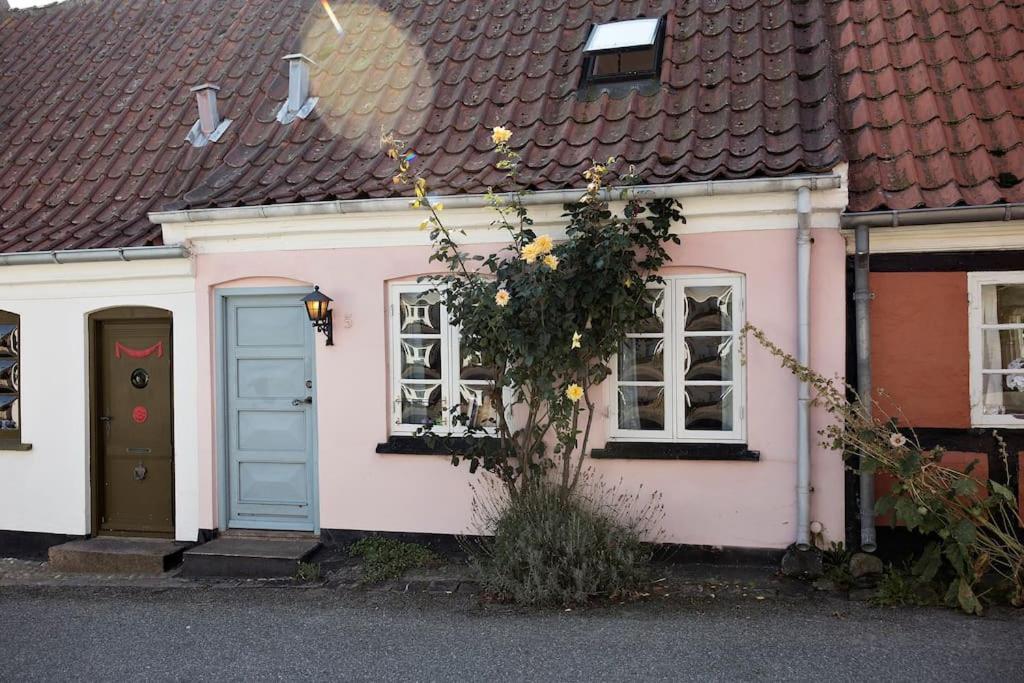 Skont Fiskerhus. Taet Pa By, Havn Og Havet Villa Marstal Eksteriør billede
